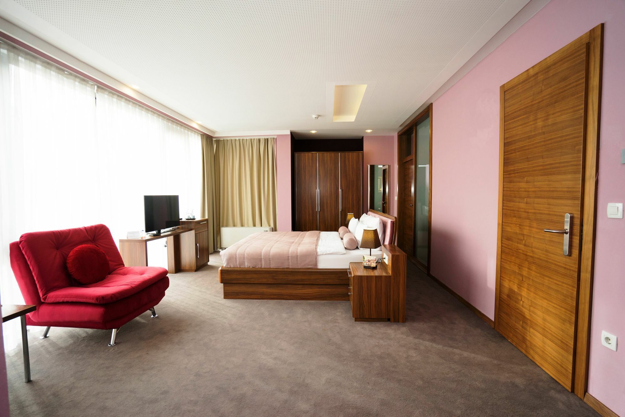 Royal Gold Hotel